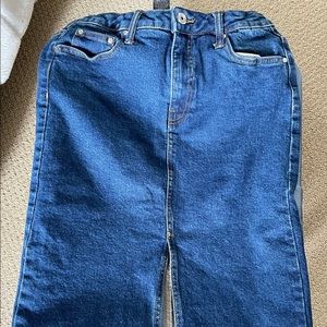 Suzy Shier denim midi strait skirt with front slit